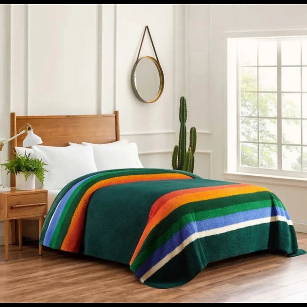 NWT Pendleton King size Sherpa blanket - Picture 1 of 7